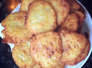 Hình của món Bánh bắp chiên giòn.