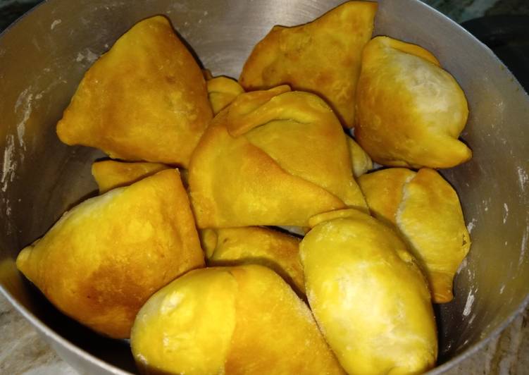 Recipe of Super Quick Homemade Gobhi Samosa