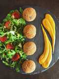 Polpette di alici con salsa alla senape miele e El ras hanout