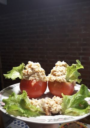Una foto de Tomates rellenos
