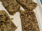 Una foto de barrita de cereal de quinoa