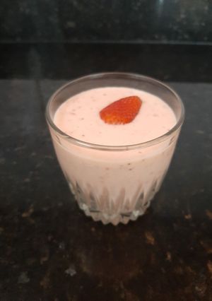 Una foto de Yogurt casero de fresa