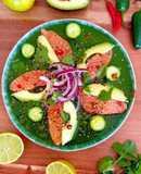 Salmón con Gazpacho de Jalapeños