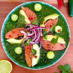 Una foto de Salmón con Gazpacho de Jalapeños