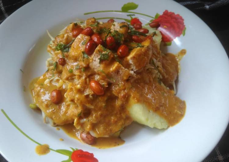 Lontong tahu mBlora