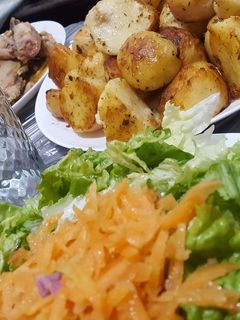 صورة لوصفة بطاطا محمرة بالاعشاب