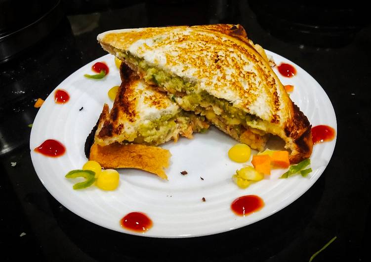 Easiest Way to Prepare Award-winning Veg Mayonnaise Sandwich