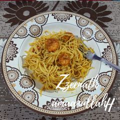 Garlicky Prawn Noodles A picture of Garlicky Prawn Noodles.