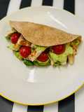 Wrap de frango e pesto de queijo creme