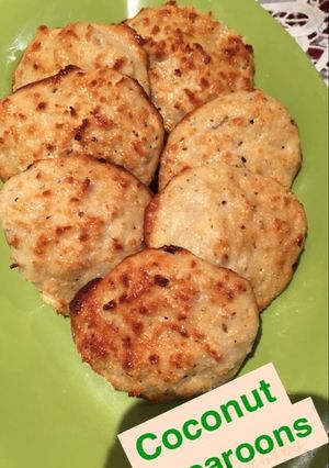 A picture of Eggless coconut macaroons.