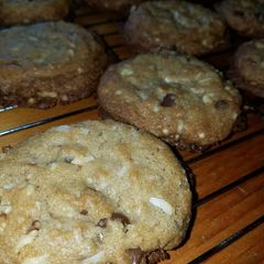A picture of Ultimate Almond Joy Cookies.