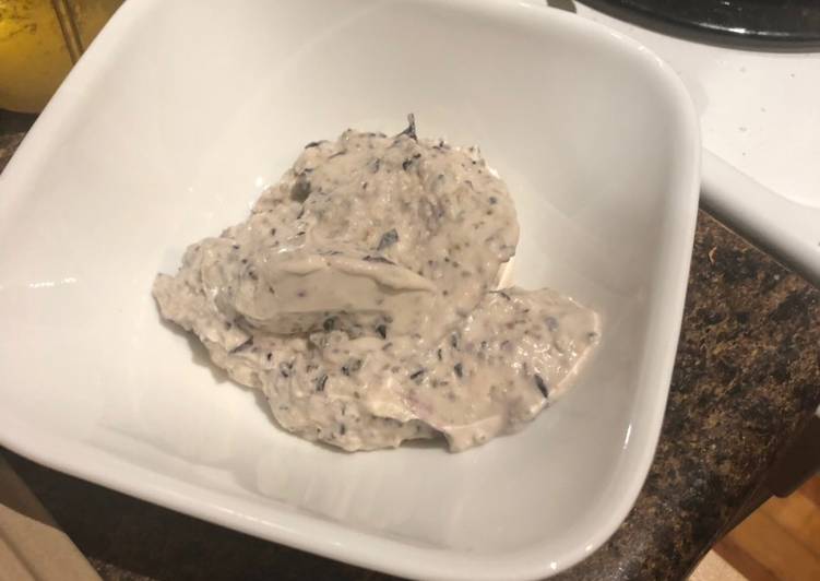 Keto blueberry chia pudding