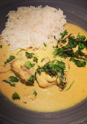 Une photo de Queue de lotte au curry