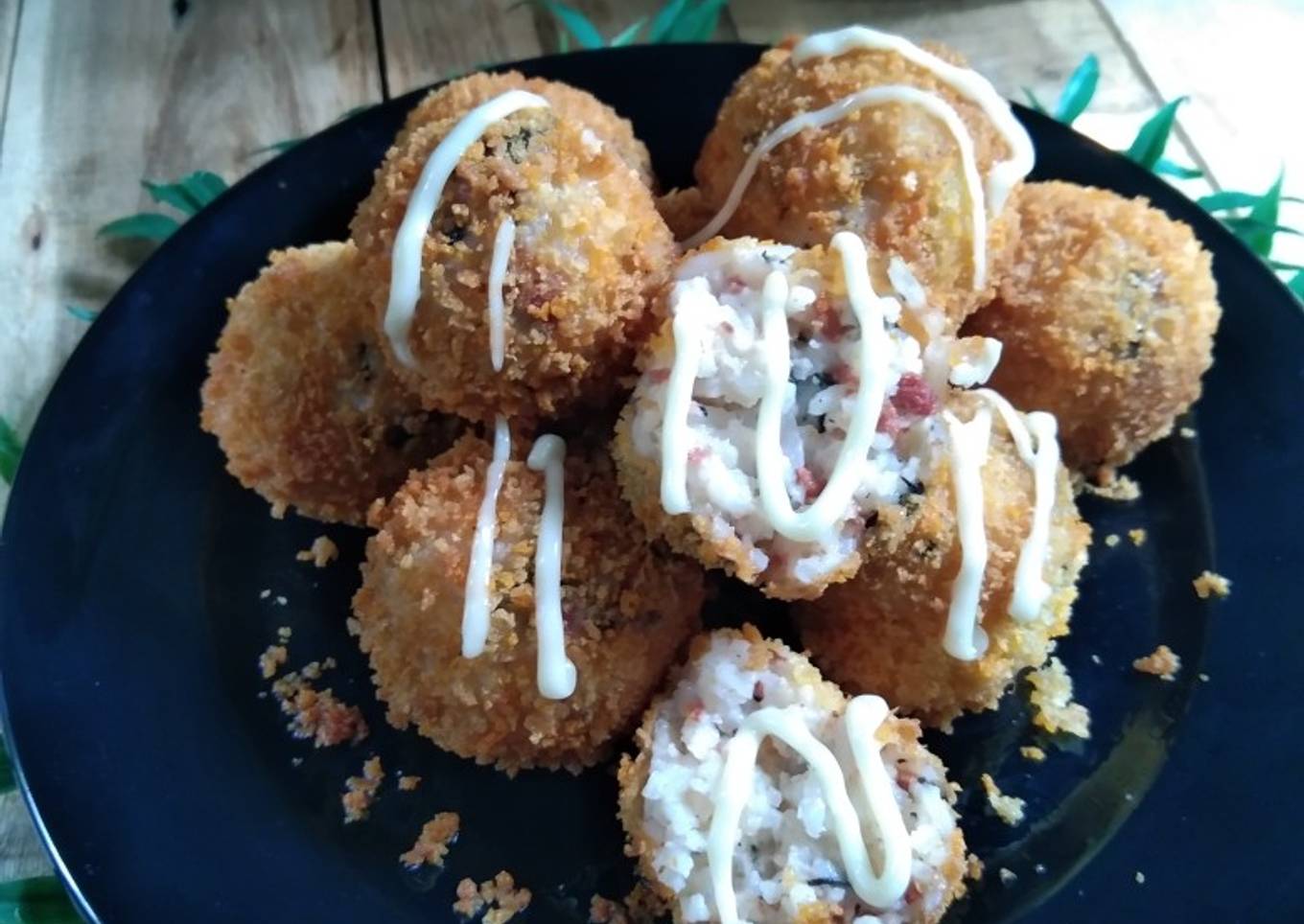 Nasi kepal goreng / fried origini balls