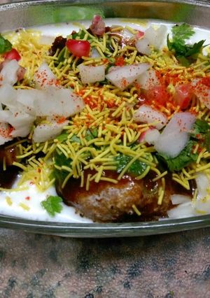 A picture of INSTANT STUFFED BREAD DAHI VADA!# Breads.