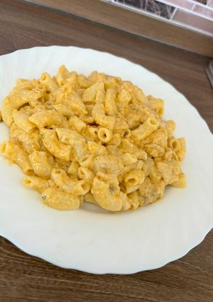 Tejszínes csirkemell tésztával recept fotója