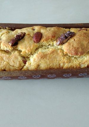 Una foto de Budín con frutos secos, con edulcorante (sucralosa)