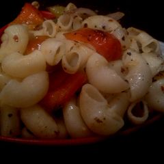 A quick pick macaroni with herbs 😊 A picture of A quick pick macaroni with herbs 😊.