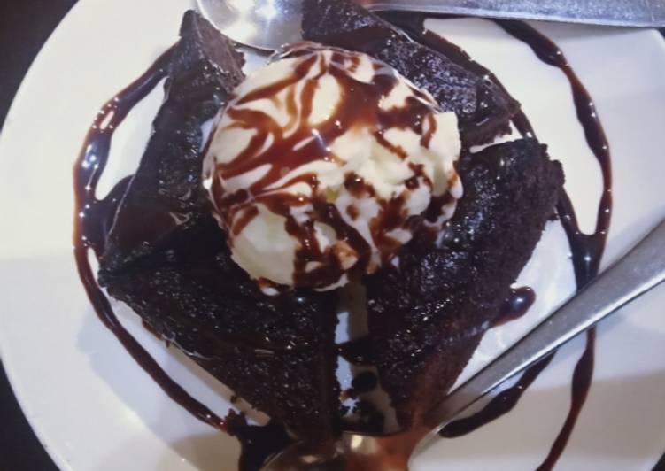 Recipe of Favorite Homemade Brownie With iCe Cream