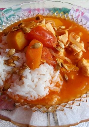 Una foto de Guiso de pollo con arroz