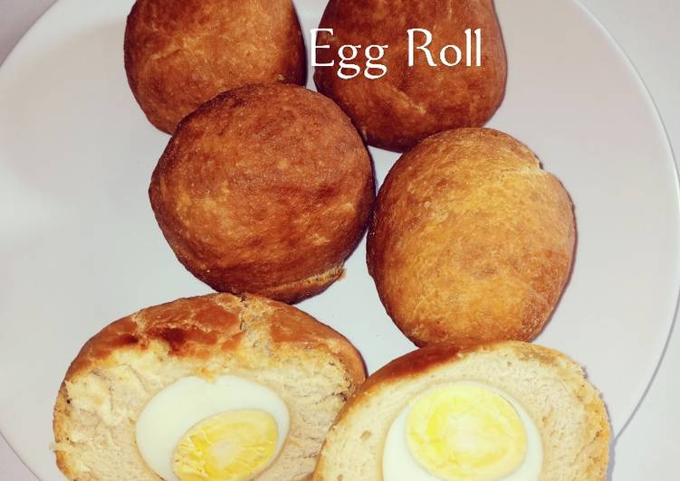 Easy Way to Prepare Appetizing Egg Roll