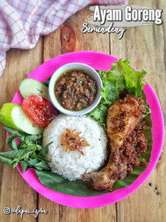 Foto resep Ayam Goreng Serundeng