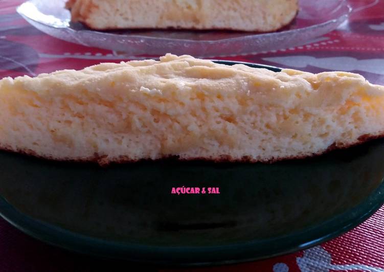 Bolo de Queijo Quark e Limão