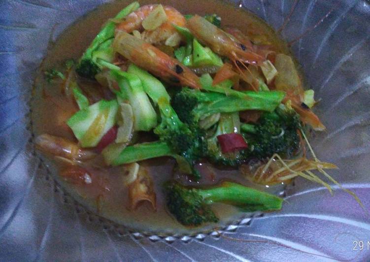 Resep Udang saus padang brokoli yang Sempurna