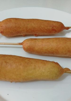 Foto principal de Corn dogs o banderillas de salchichas y banderillas de queso
