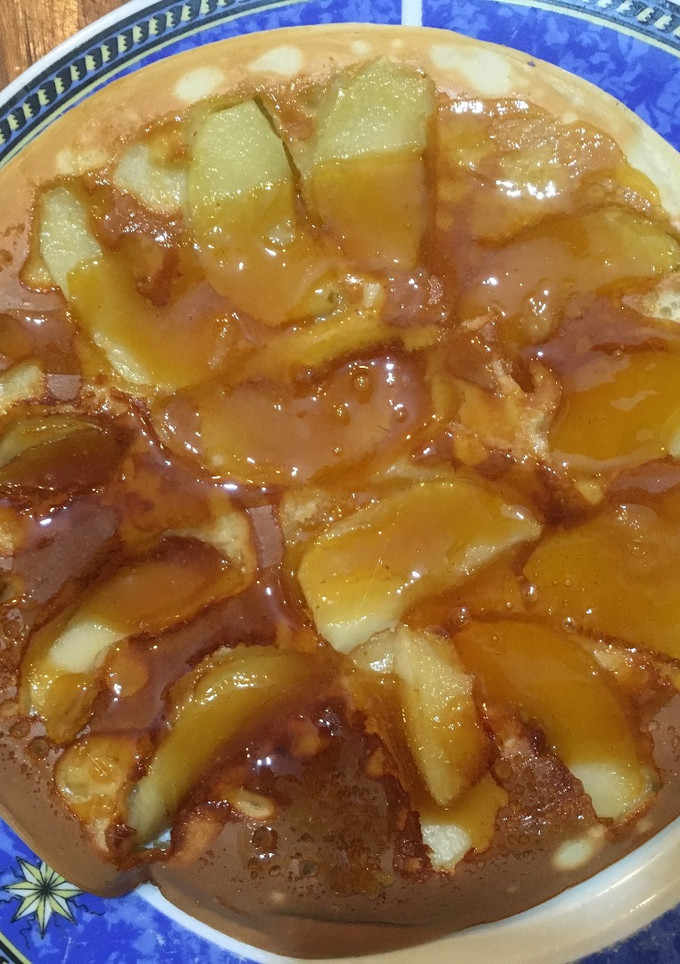 Una foto de Torta invertida de manzana muy fácil