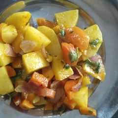 A picture of Potato carrot veg.