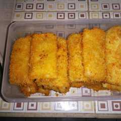 A picture of Risoles Sosis Mayonaise.