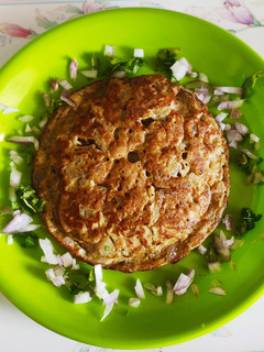கரண்டி குழம்பு ஆம்லெட் (kulambu omlete) செய்முறை முக்கிய புகைப்படம்