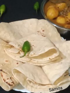 ময়দার রুটি(Maidar Roti Recipe In Bengali) রেসিপির প্রধান ছবি