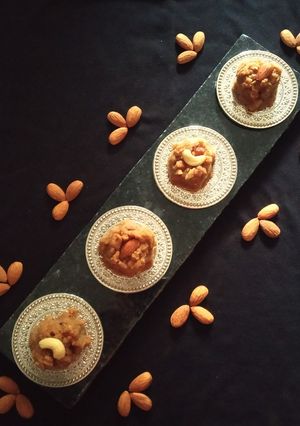 અડદિયા(Adadiya Recipe in Gujarati) રેસીપી મુખ્ય ફોટો