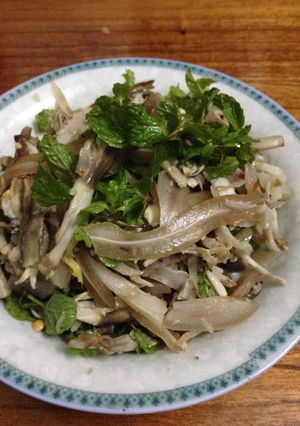 Hình của món Gỏi hoa chuối tai heo.