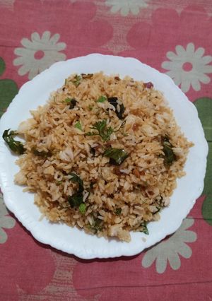 रेड सॉस फ्राइड राइस रेसिपी मुख्य फोटो