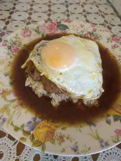 Una foto de Loco moco hawaiano