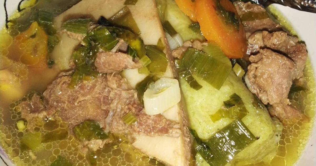 Resep Sop tulangan daging sapi👩‍🍳🤤 mari masak oleh Diajeng Erma