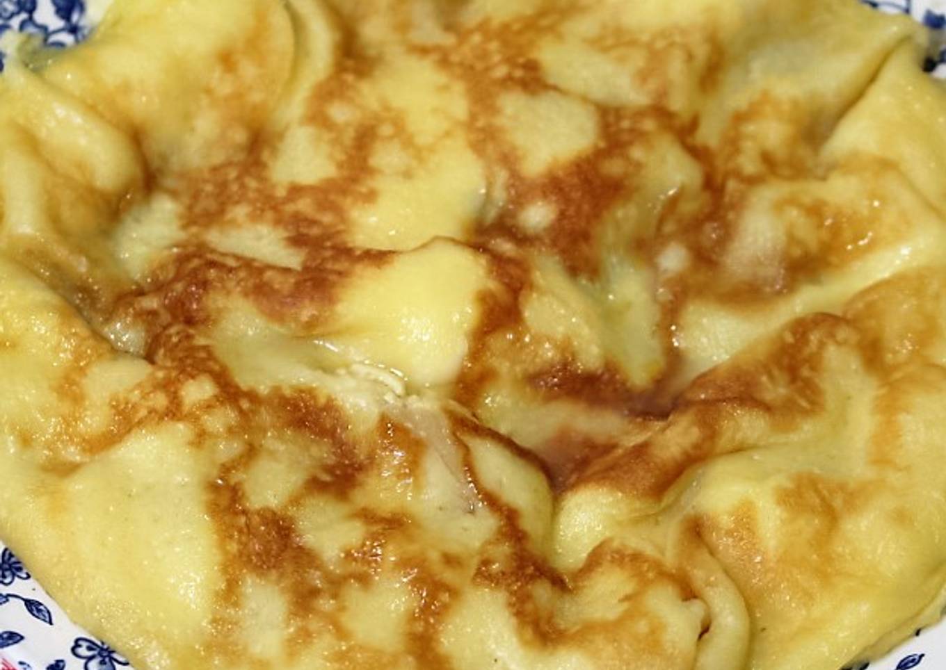 Crêpe gigante con peras