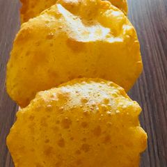 A picture of Tri-Flavoured Poori.