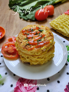 Foto resep Omelet Mie