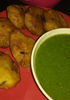 A picture of Cheese aloo tiki.