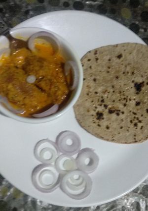 A picture of Shahi masala chaap.
