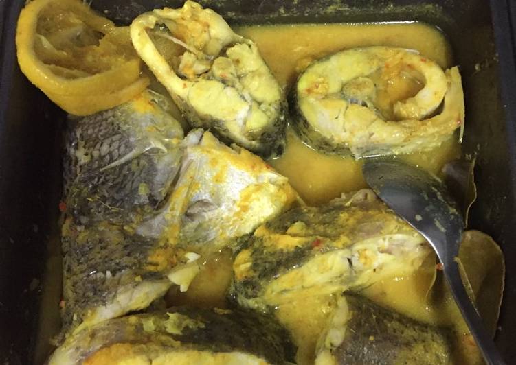 Resep Ikan Siakap stim kunyit, Bisa Manjain Lidah