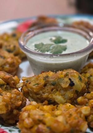A picture of Corn pakoras.