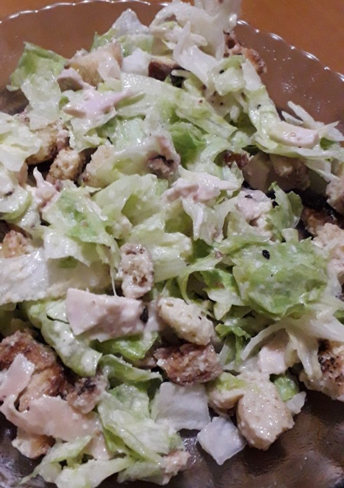 Una foto de Ensalada Cesar fácil y rica