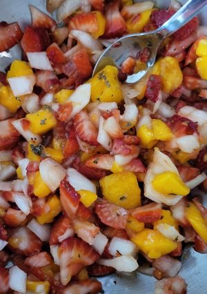 A picture of Strawberry Mango Salsa.