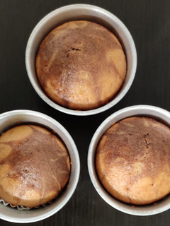 சிம்பிள் கப் கேக்(Egg less simple cup cake recipe in tamil) செய்முறை முக்கிய புகைப்படம்