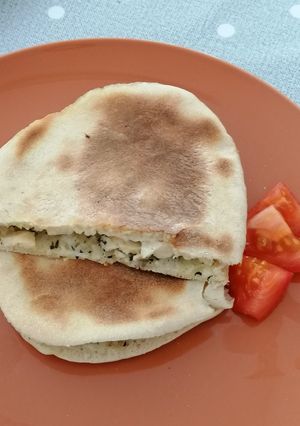 Φωτογραφία της συνταγής Πίτα με χαλούμι και δυόσμο